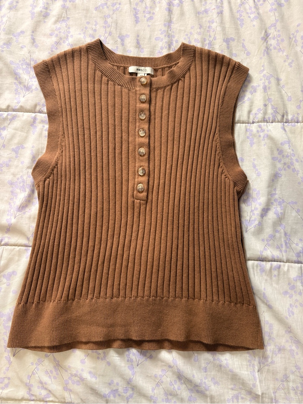 Sweater Vest